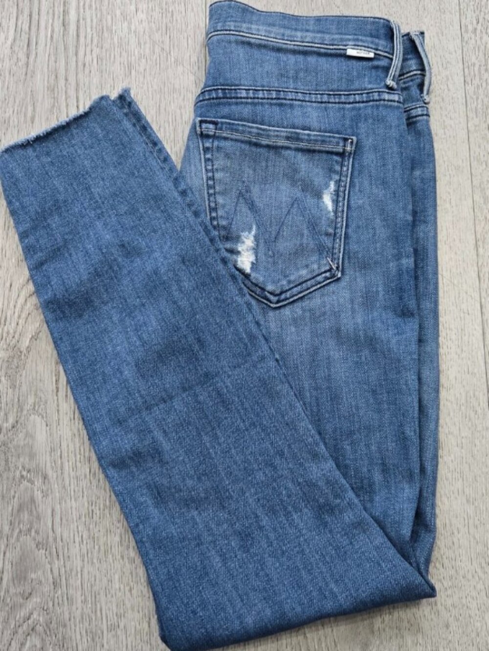 MOTHER The Stunner Ankle Fray Jeans Graffiti Girl Wash Button Fly Size 28